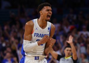 马刺vs文班亚马直播_马刺vs文班亚马比赛回放_马刺vs文班亚马精彩集锦回放